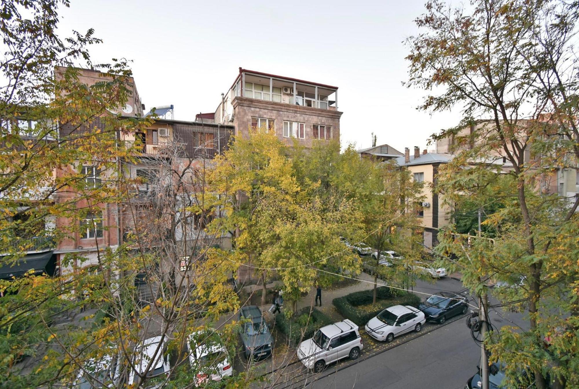 Hotel Costa Erévan Extérieur photo