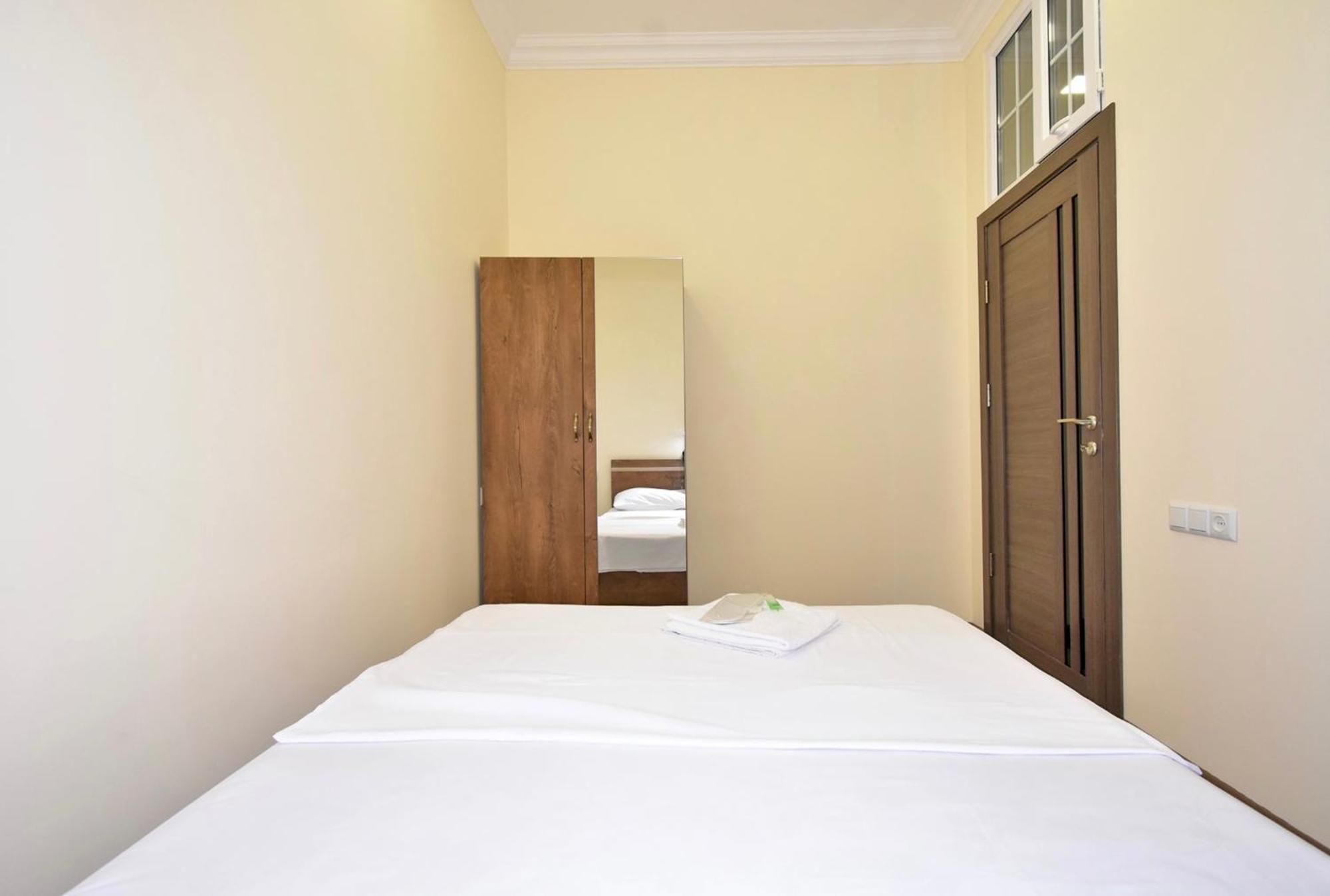 Hotel Costa Erévan Extérieur photo